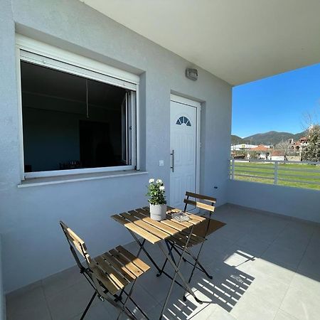 The Breeze & Sunlight Apartment วราสนา ภายนอก รูปภาพ