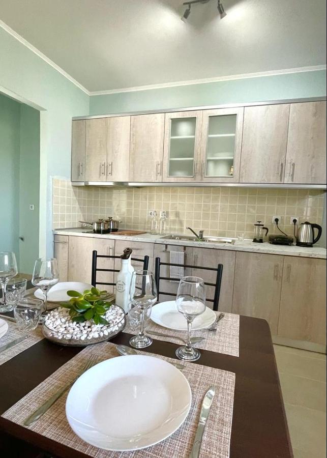 The Breeze & Sunlight Apartment วราสนา ภายนอก รูปภาพ