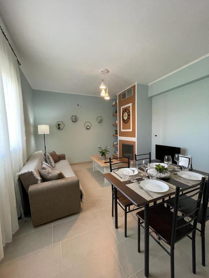 The Breeze & Sunlight Apartment วราสนา ภายนอก รูปภาพ